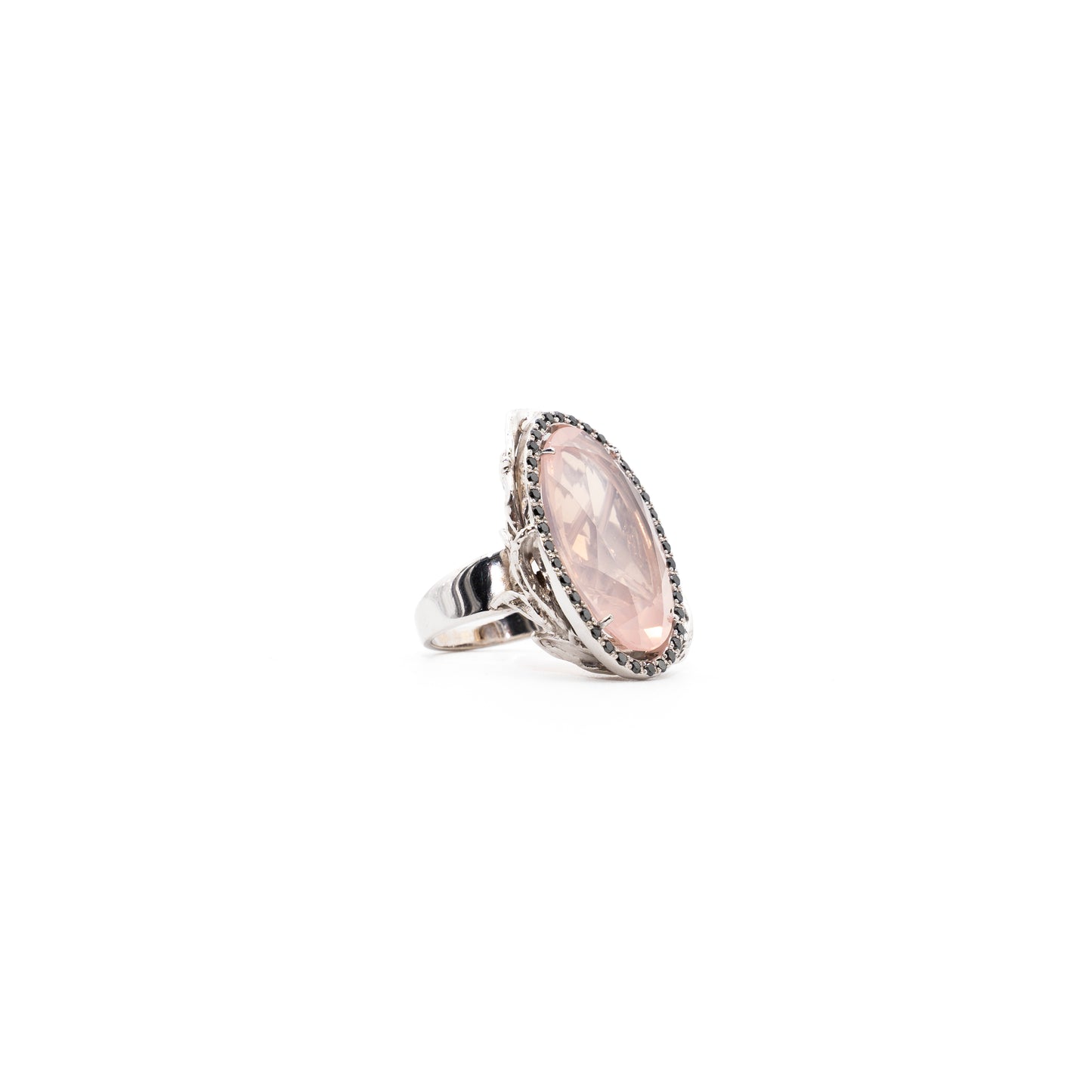 DUCHESS'S BLUSH -ANELLO QUARZO ROSA E DIAMANTI NERI