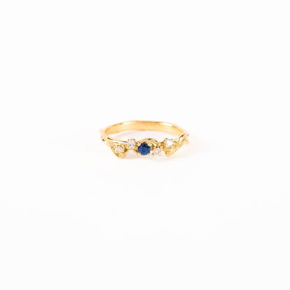 NEXUS LUMINIS: Intrecci di luce con ZAFFIRO e DIAMANTI