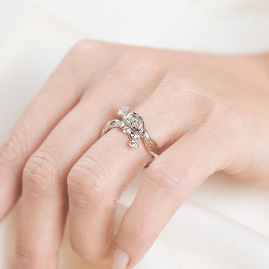 NEXUS LUMINI: Intrecci di luce con DIAMANTI